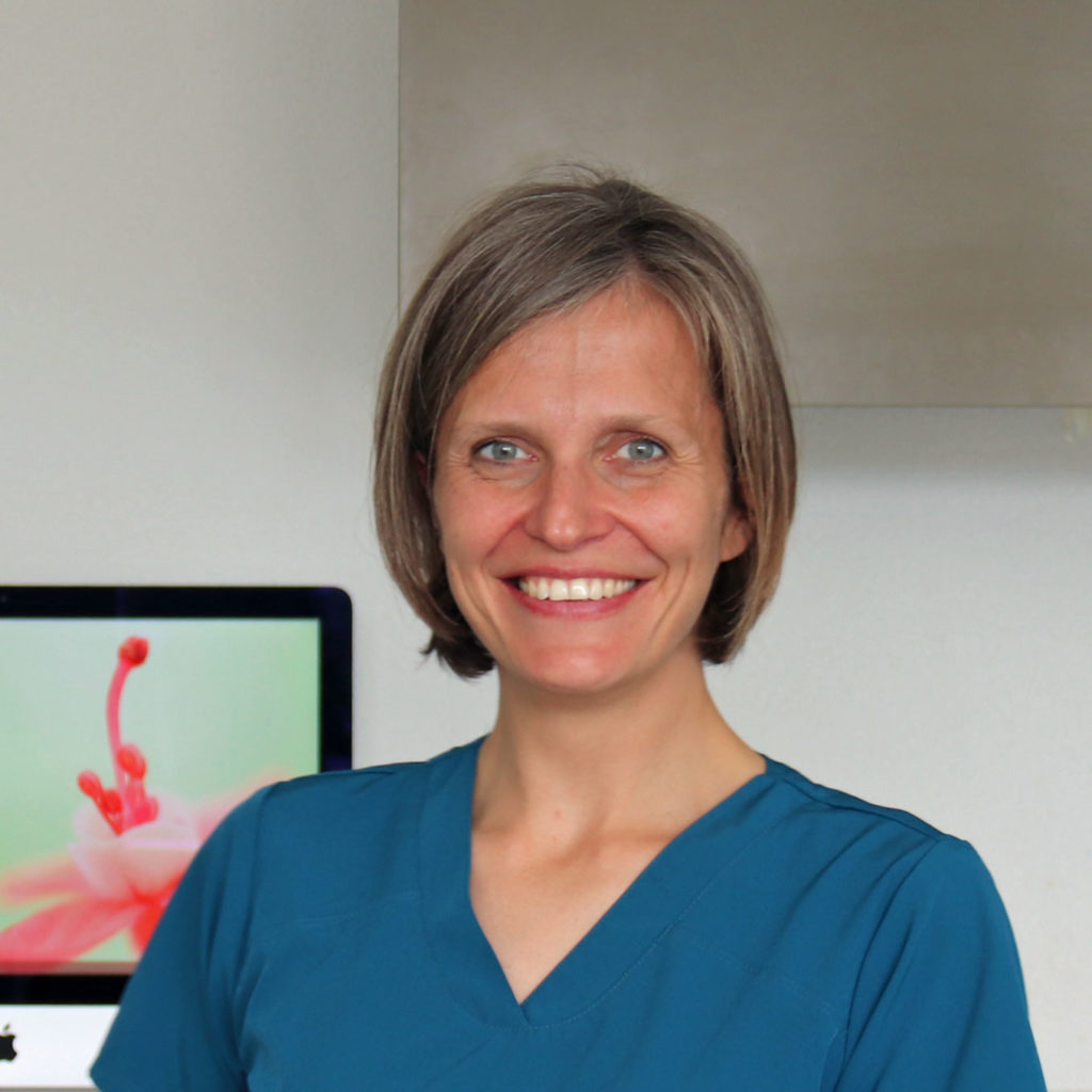 La Dr Charlotte Gazur à Bulle est une médecin dentiste prenant les nouveaux patients et les urgences.